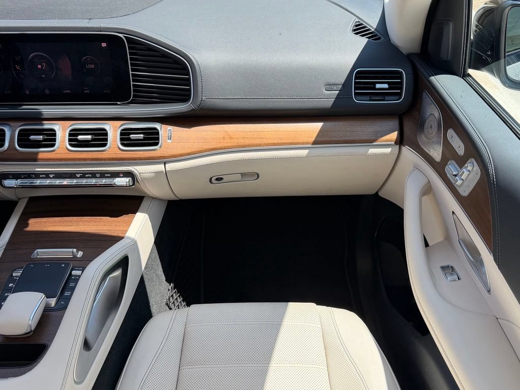 Used 2021 Mercedes-Benz GLE 450 4MATIC image 11
