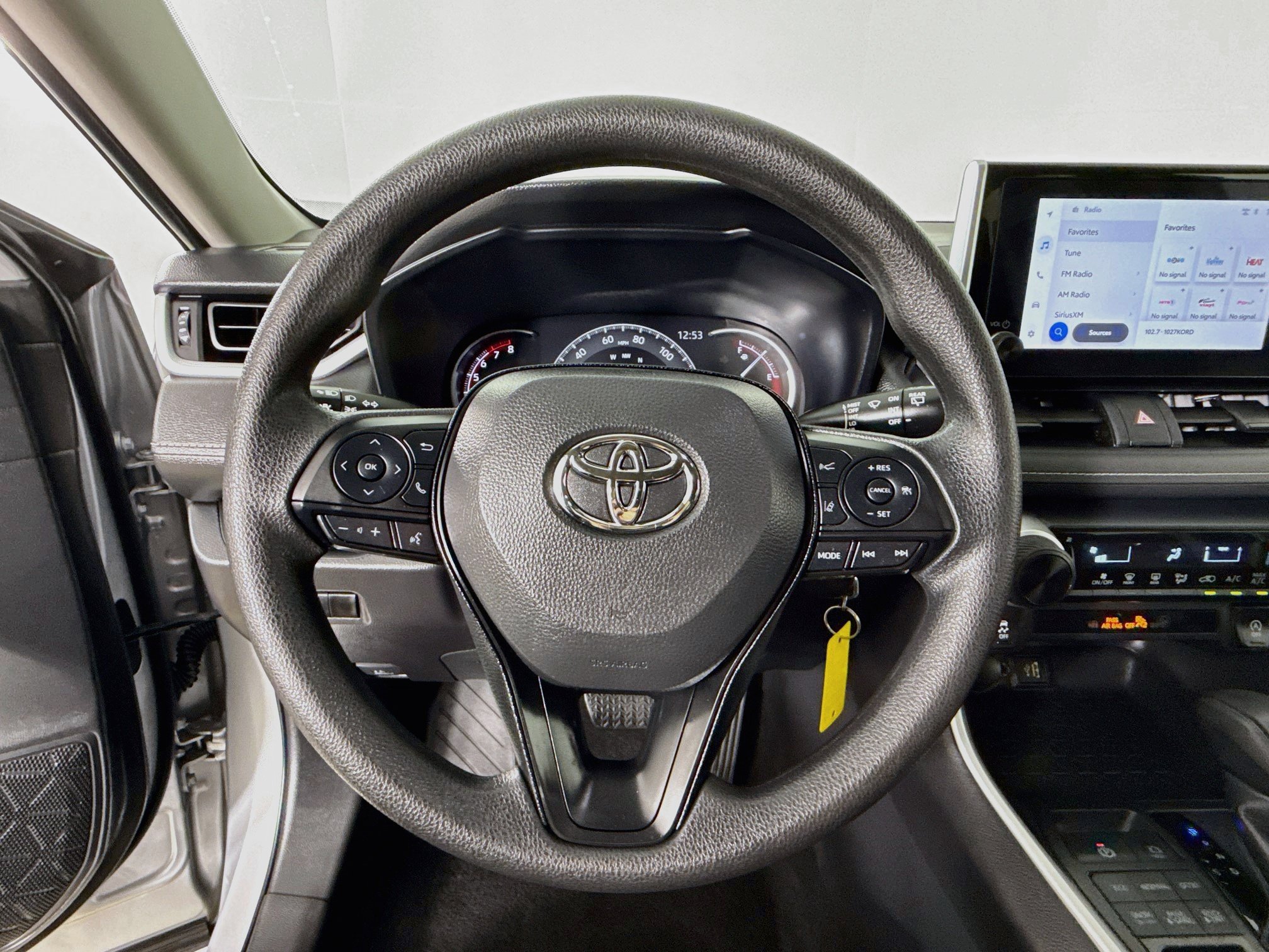 Certified 2025 Toyota RAV4 LE AWD/4WD image 13