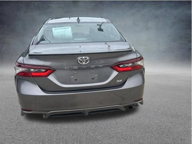 Used 2024 Toyota Camry SE FWD image 17