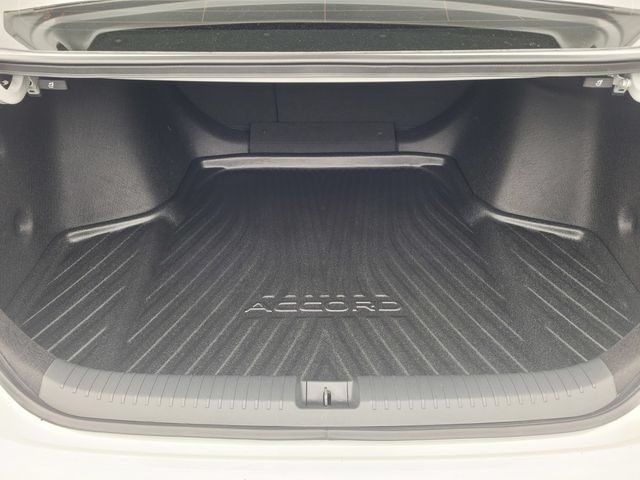 Used 2024 Honda Accord Touring image 26