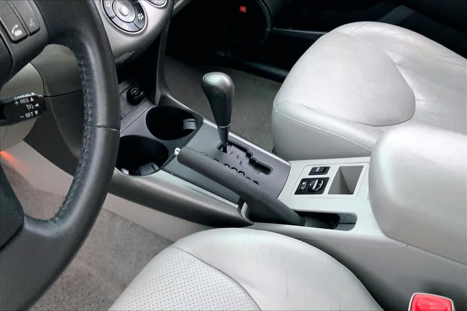 Used 2010 Toyota RAV4 Limited AWD/4WD image 16