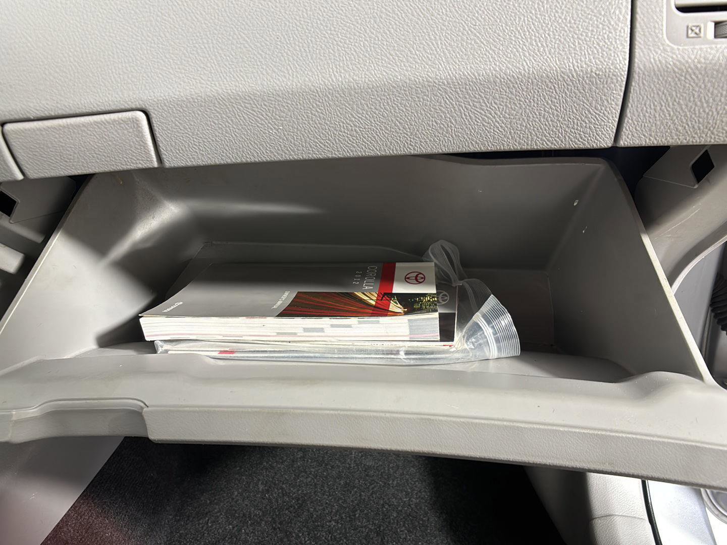 Used 2012 Toyota Corolla LE image 16