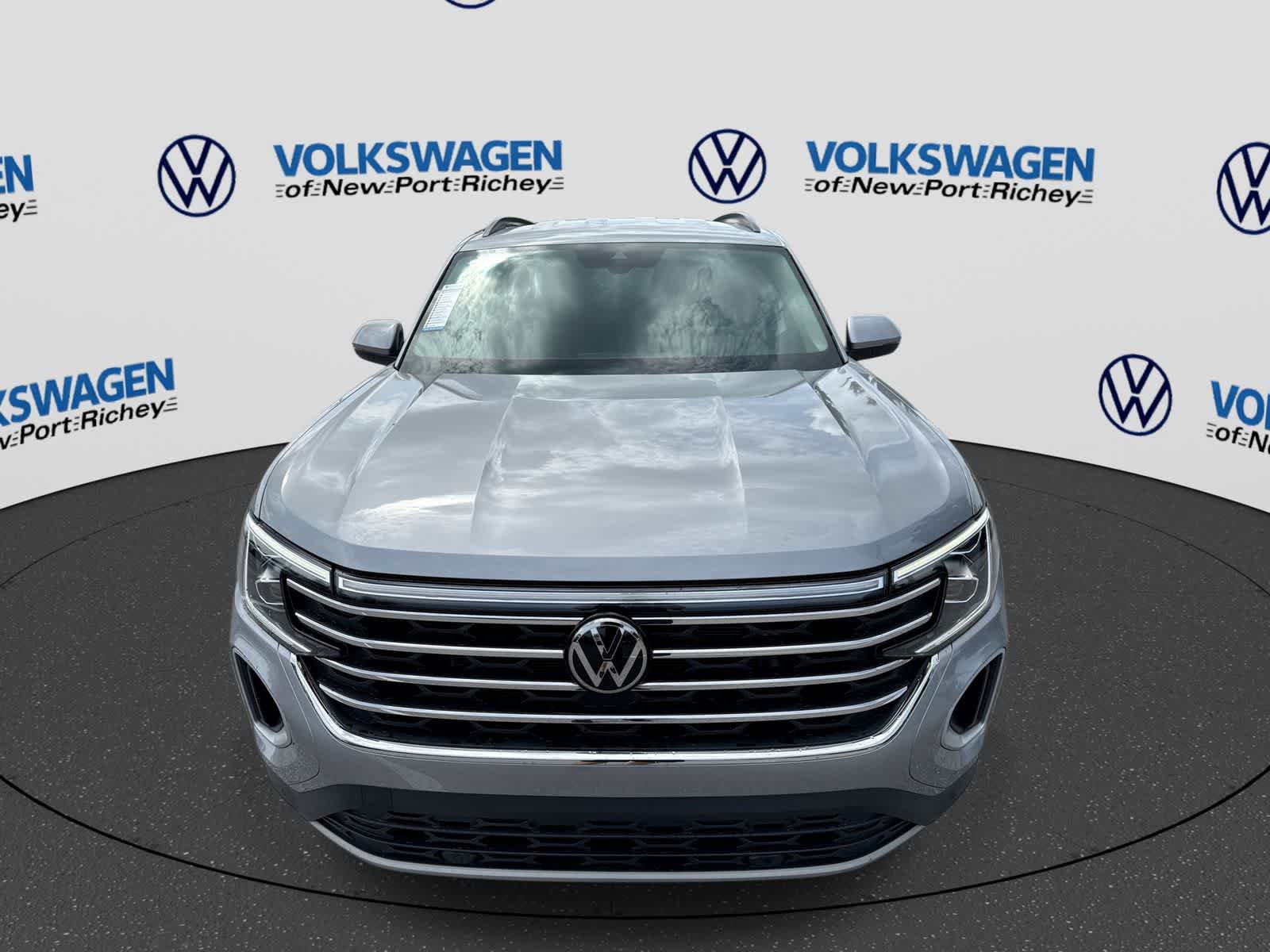 Used 2024 Volkswagen Atlas SE FWD image 17