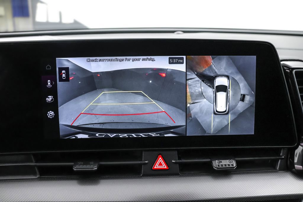 Used 2023 Kia Sportage SX image 9