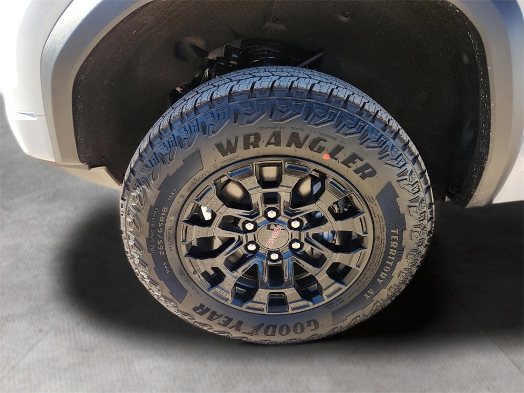 New 2026 GMC Canyon Elevation image 9