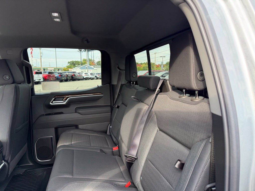 New 2026 GMC Sierra 1500 Elevation w/ Preferred Package AWD/4WD image 9