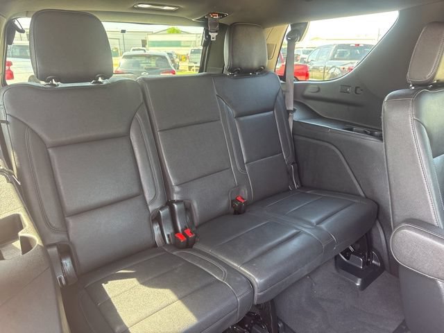 Used 2023 Chevrolet Tahoe Z71 w/ Luxury Package AWD/4WD image 25