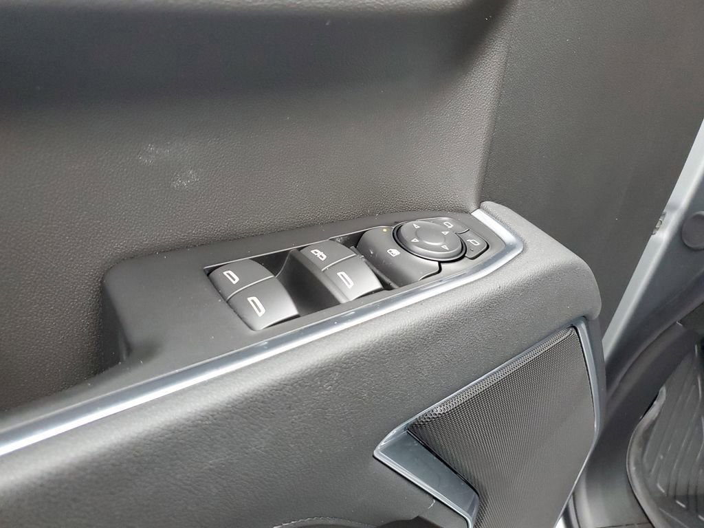 New 2026 GMC Sierra 1500 SLE w/ Preferred Package image 12