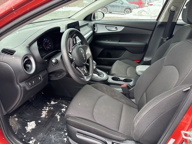 Used 2024 Kia Forte LXS w/ LXS Technology Package image 10