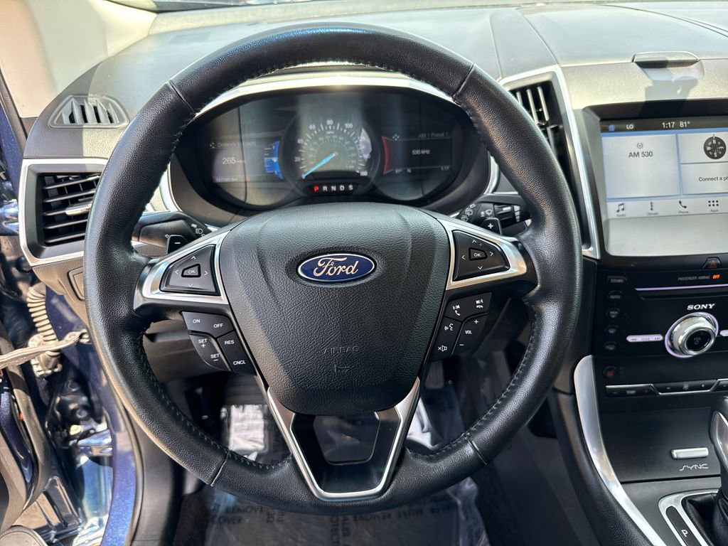 Used 2017 Ford Edge Titanium FWD image 14