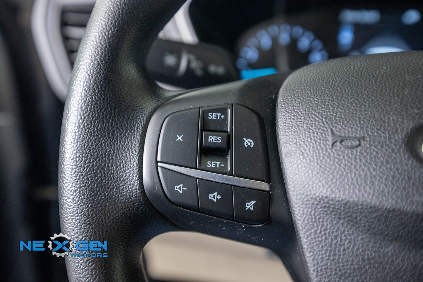 Used 2021 Ford Escape SE FWD image 15