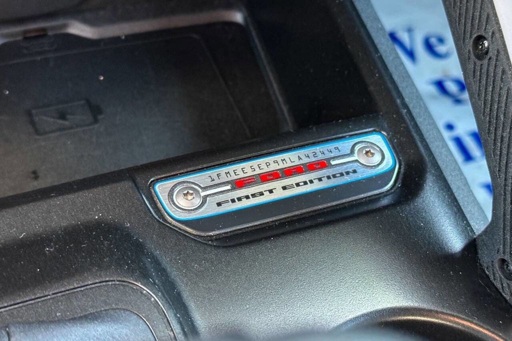 Used 2021 Ford Bronco First Edition AWD/4WD image 28