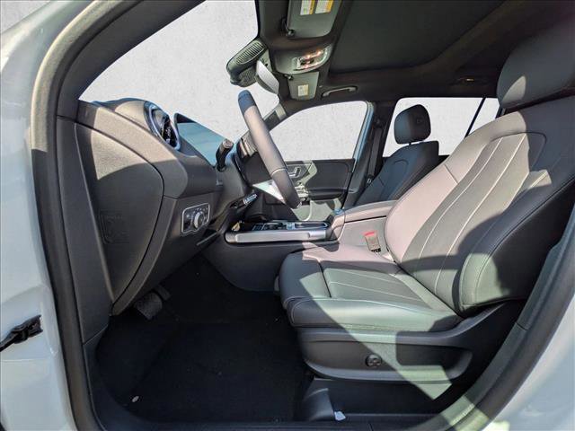 New 2026 Mercedes-Benz GLB 250 image 4