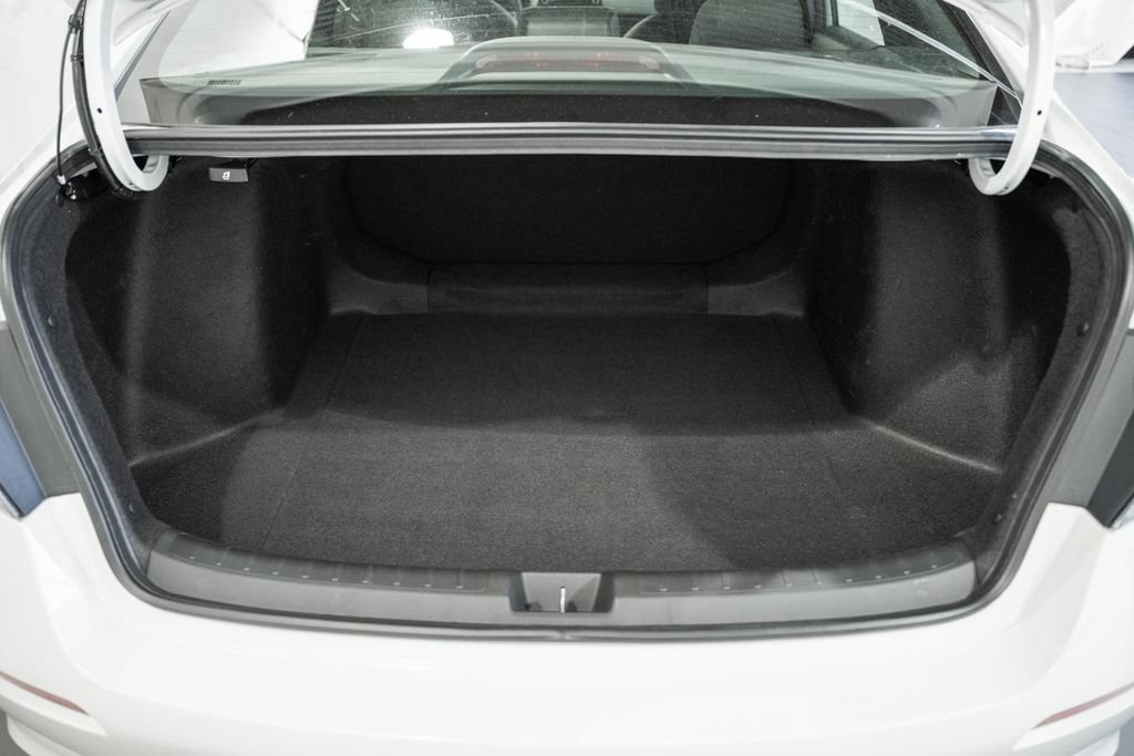 Used 2024 Honda Civic Sport image 8