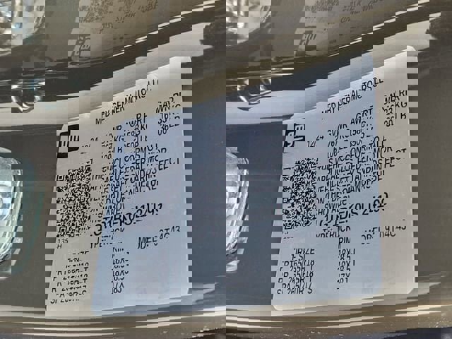 New 2025 GMC Canyon Elevation w/ Convenience Package image 23