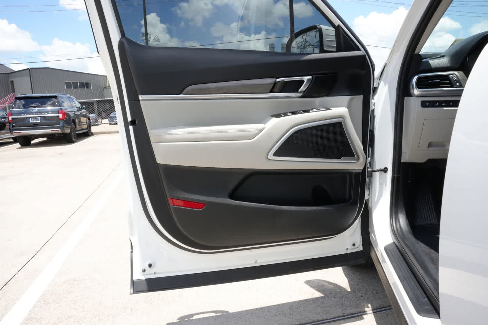 Used 2020 Kia Telluride EX w/ EX Premium Package FWD image 18