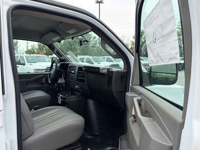 New 2026 Chevrolet Express 2500 w/ Driver Convenience Package RWD image 25