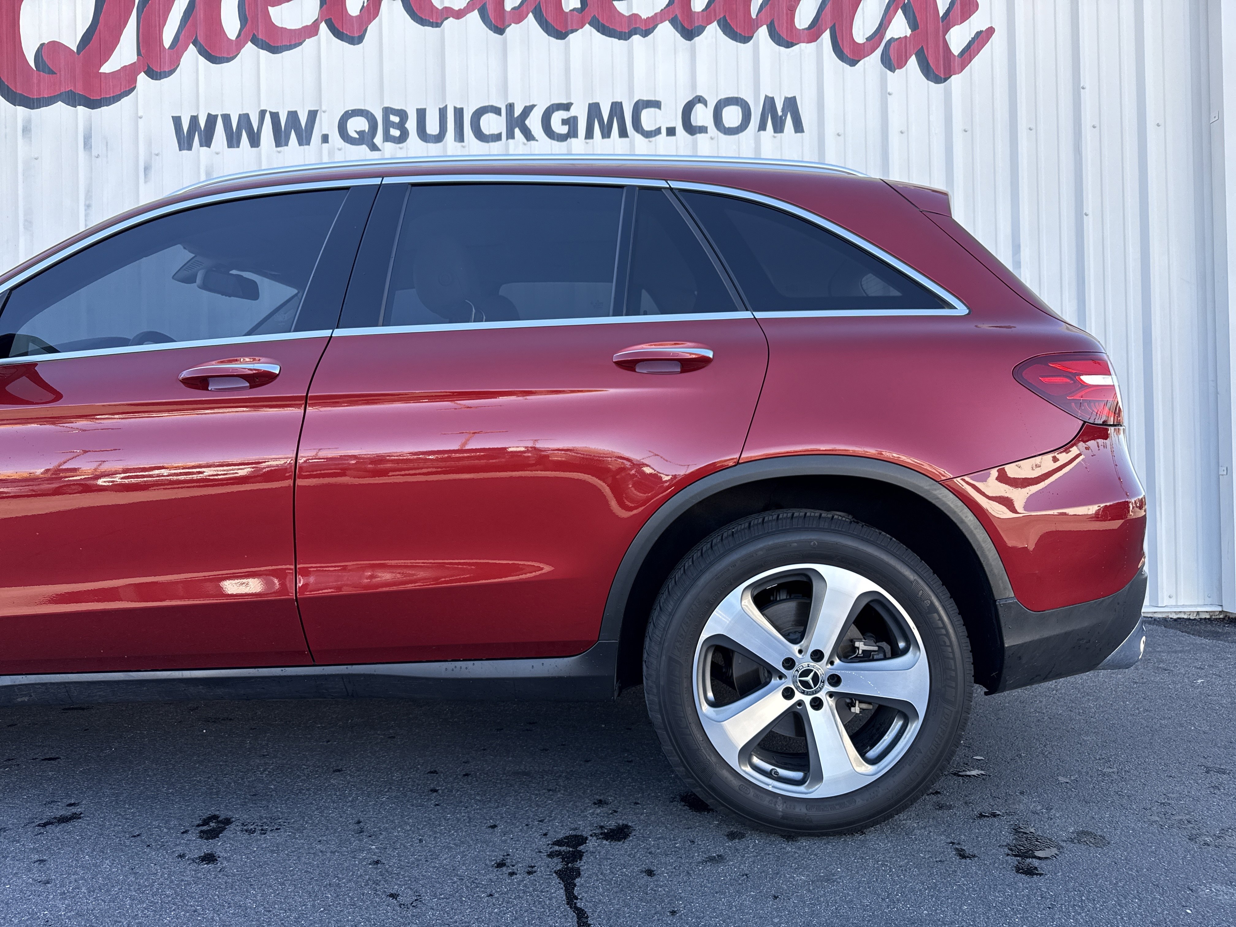 Used 2019 Mercedes-Benz GLC 300 GLC 300 image 2