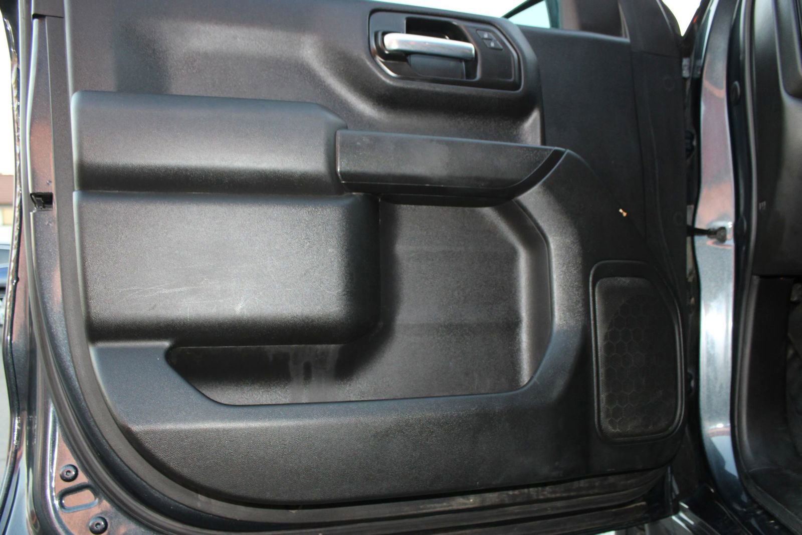 Used 2021 Chevrolet Silverado 1500 Custom image 13