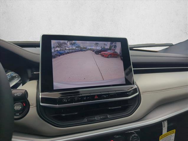 New 2026 Jeep Compass Limited image 13