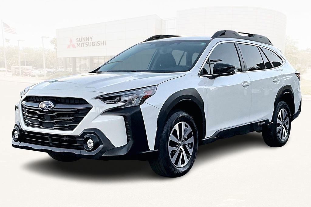 Used 2024 Subaru Outback Premium image 1