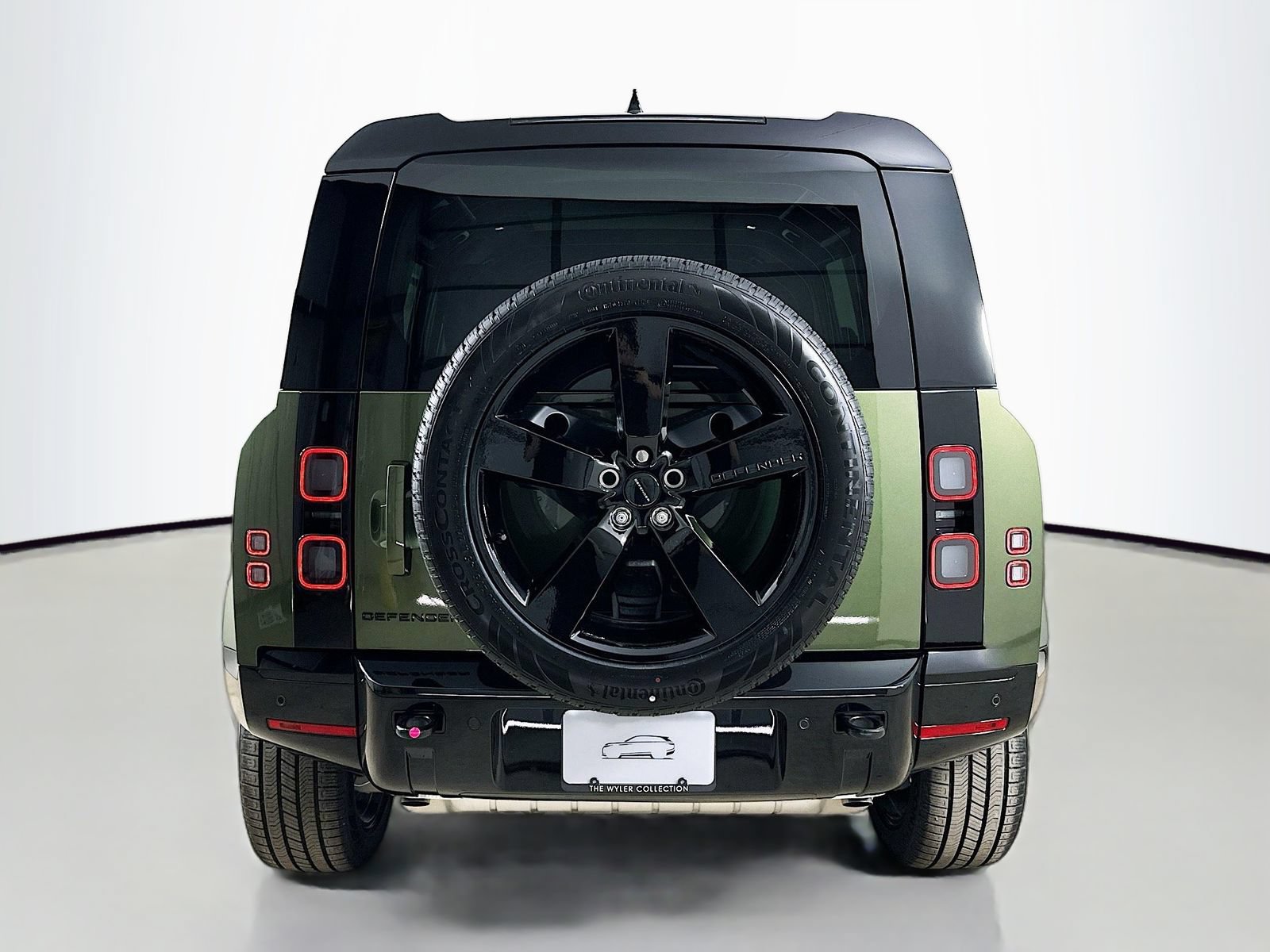 New 2026 Land Rover Defender 110 X-Dynamic SE AWD/4WD image 6