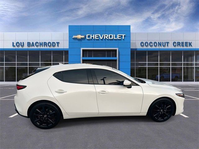 Used 2019 MAZDA MAZDA3 Hatchback w/ Premium Package image 9