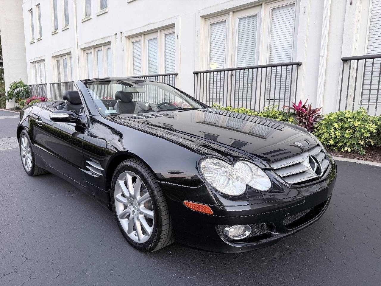Used 2007 Mercedes-Benz SL 550 w/ Premium Pkg I image 12
