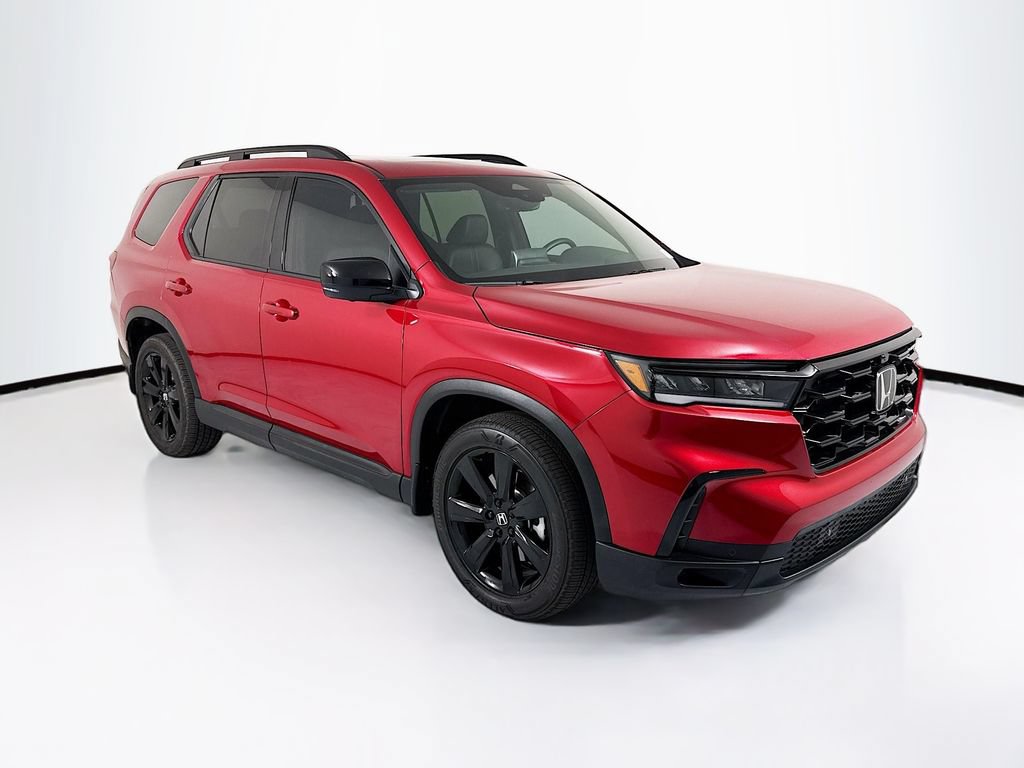Certified 2025 Honda Pilot Black Edition image 3