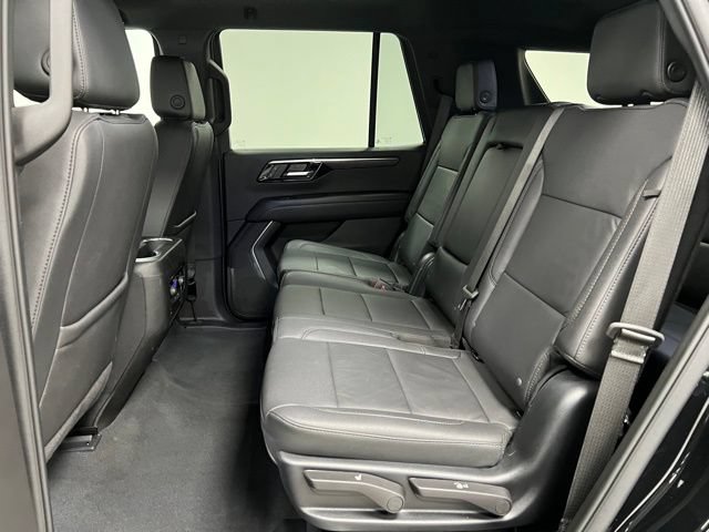 Used 2025 Chevrolet Tahoe LT AWD/4WD image 38
