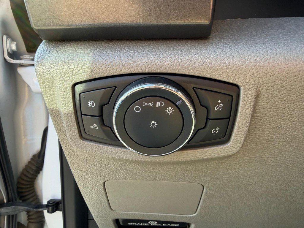 Used 2021 Ford F350 XLT w/ XLT Value Package image 28