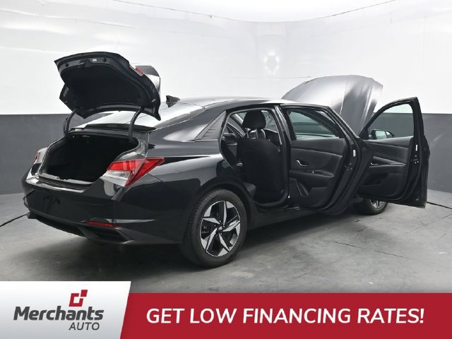 Used 2023 Hyundai Elantra SEL w/ Convenience Package FWD image 47