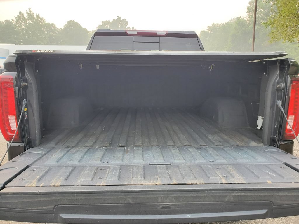 Used 2021 GMC Sierra 1500 SLT w/ SLT Convenience Package AWD/4WD image 9