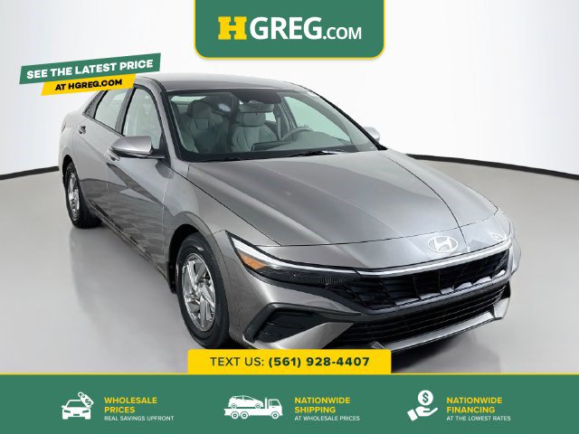 Used 2025 Hyundai Elantra SE