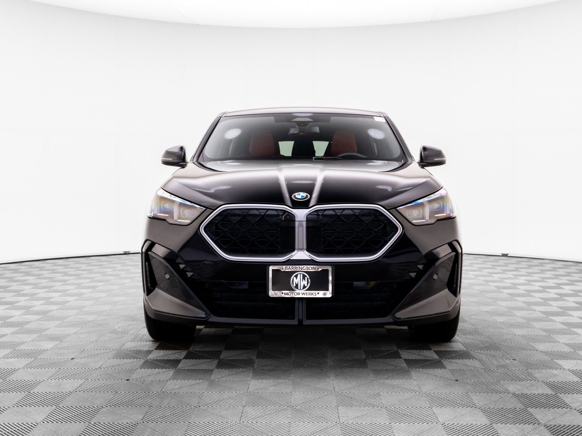 Certified 2025 BMW X2 xDrive28i image 9