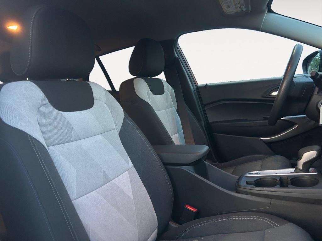 Used 2024 Chevrolet Trax LS FWD image 15
