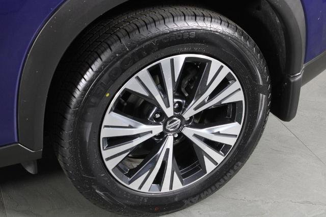 Certified 2021 Nissan Rogue SV w/ Premium Package image 13