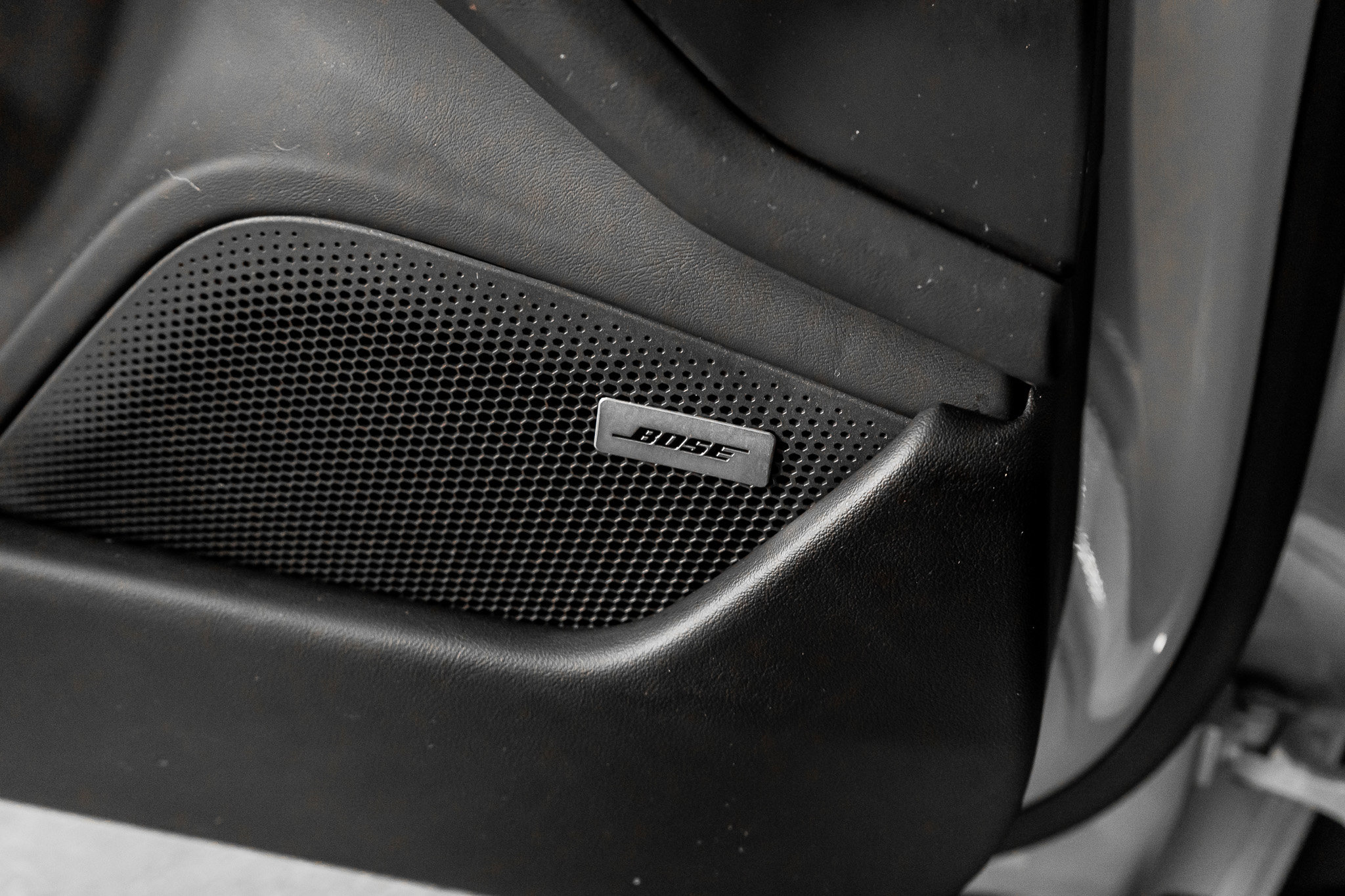 Used 2025 Porsche Taycan Turbo w/ Premium Package image 45