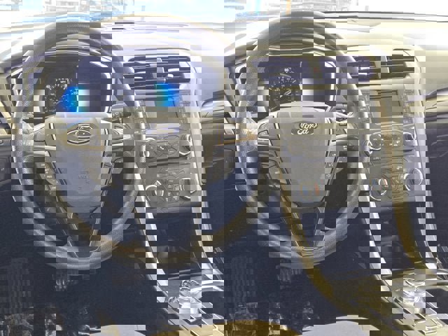 Used 2018 Ford Fusion S image 17