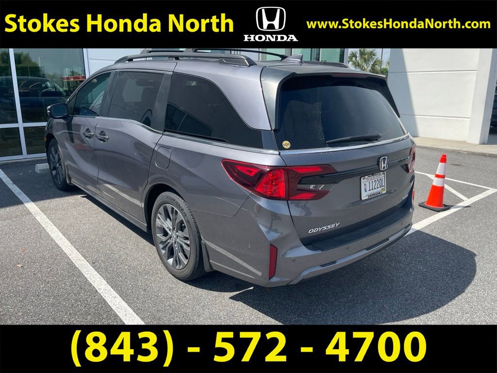 Certified 2025 Honda Odyssey Touring image 2