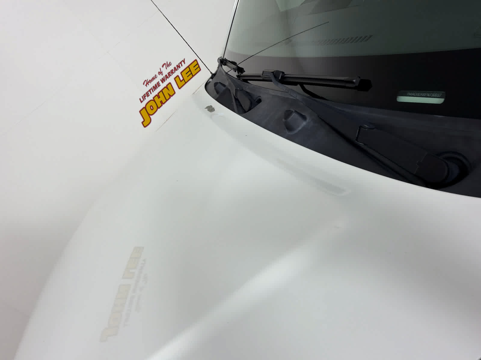Used 2015 Nissan Frontier SL w/ Moonroof Package RWD image 11