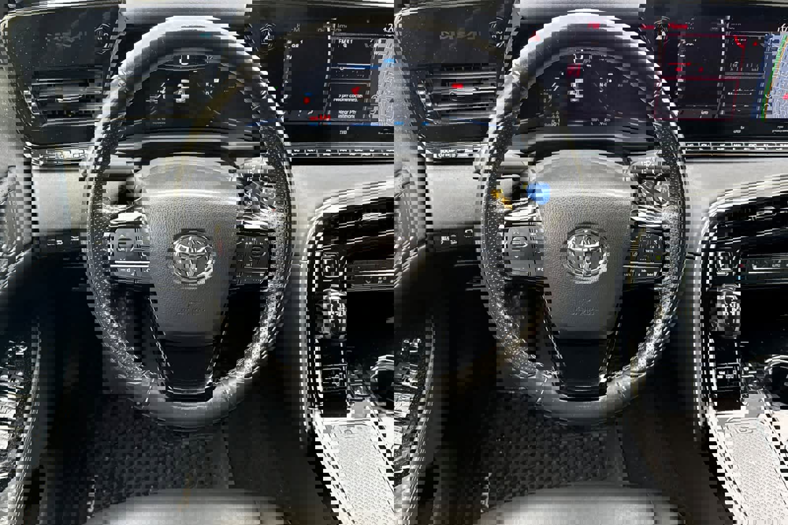 Used 2022 Toyota Mirai XLE image 15