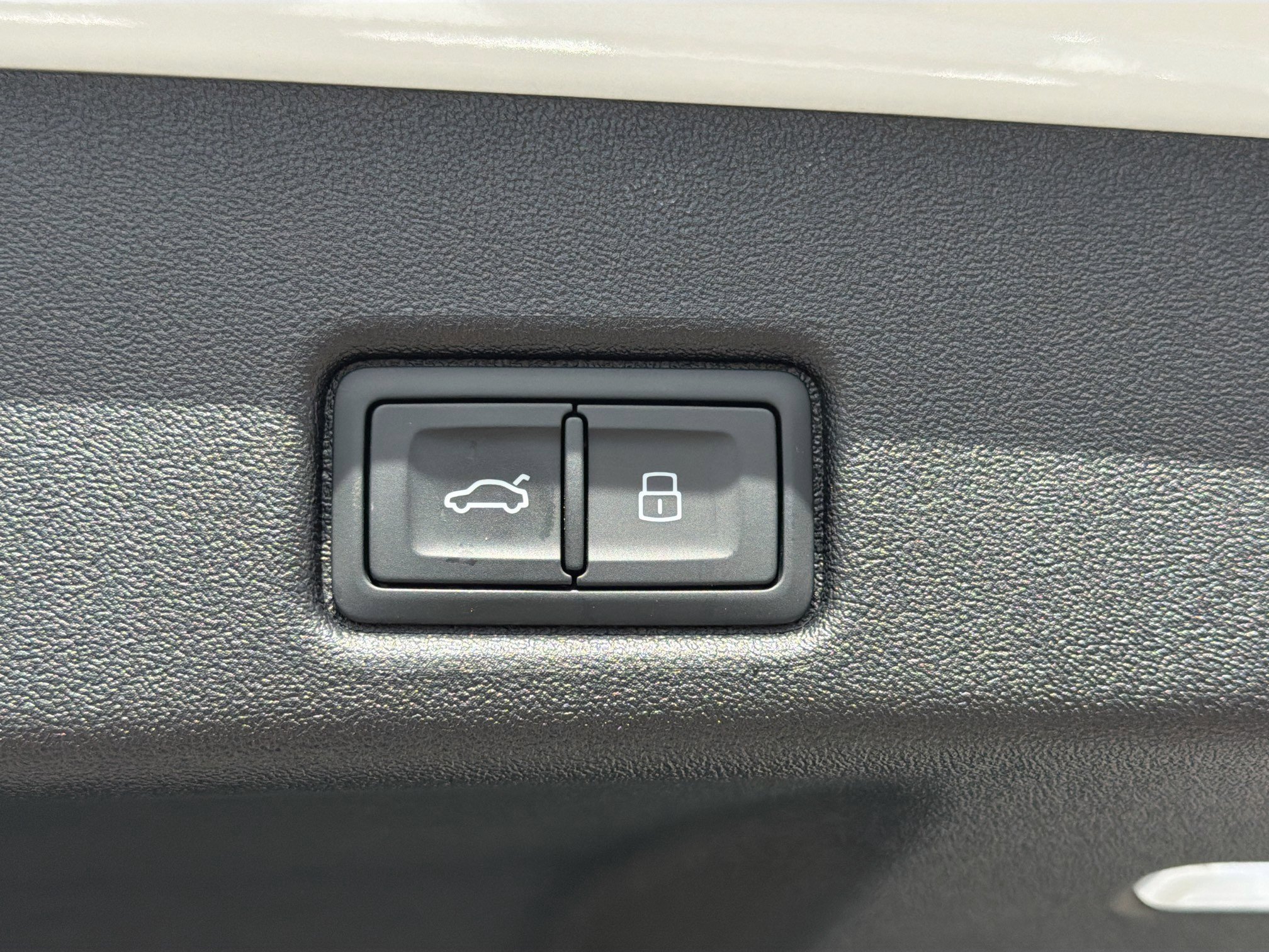 New 2025 Audi Q5 Premium Plus image 13