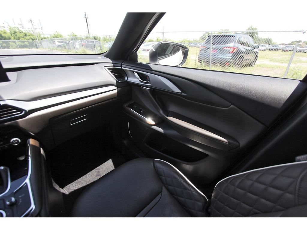 Used 2023 MAZDA CX-9 Signature AWD/4WD image 11
