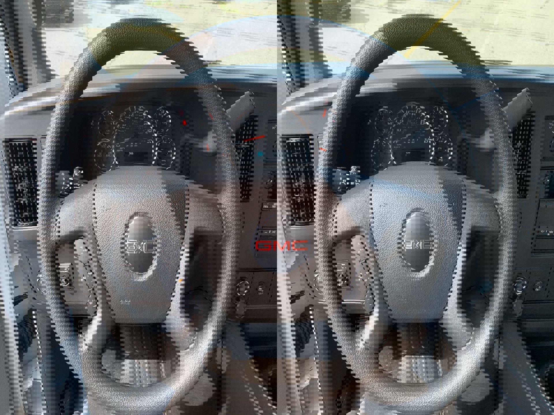 New 2025 GMC Savana 3500 1WT w/ Power Convenience Package image 34