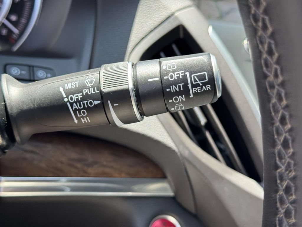 Certified 2020 Acura MDX SH-AWD w/ Technology Package image 24