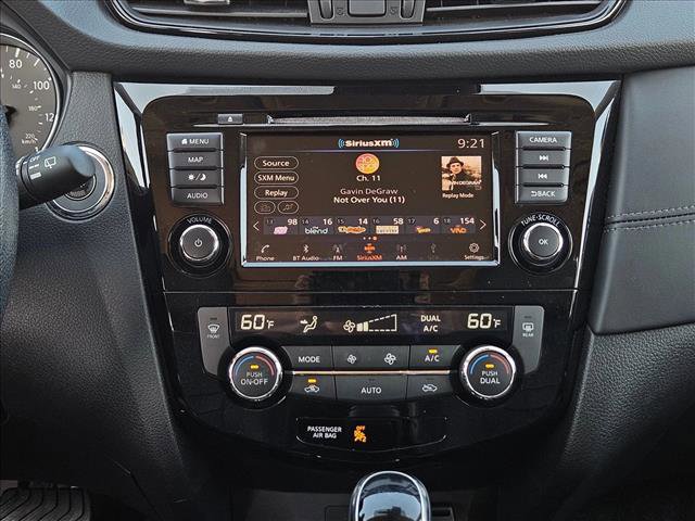 Used 2019 Nissan Rogue SL w/ Premium Package FWD image 12