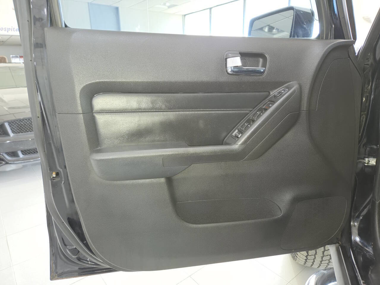 Used 2007 HUMMER H3 AWD/4WD image 13