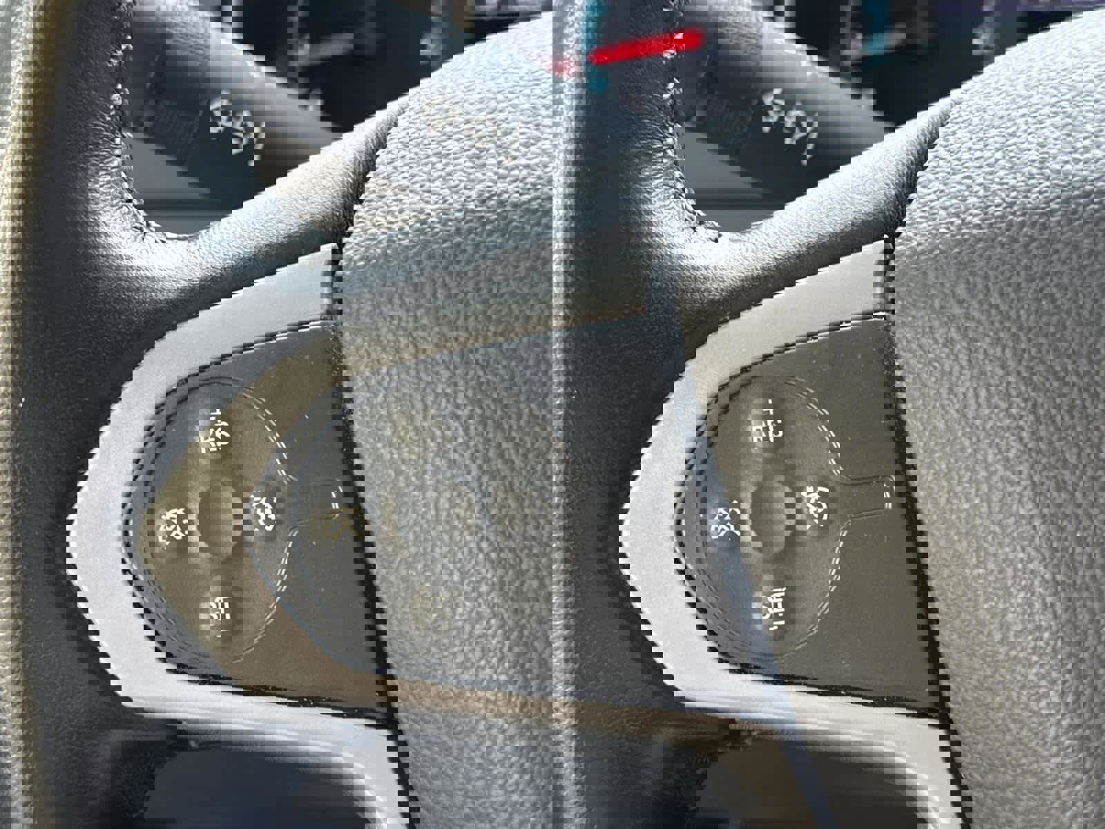 Used 2022 Chevrolet Colorado LT w/ LT Convenience Package image 24