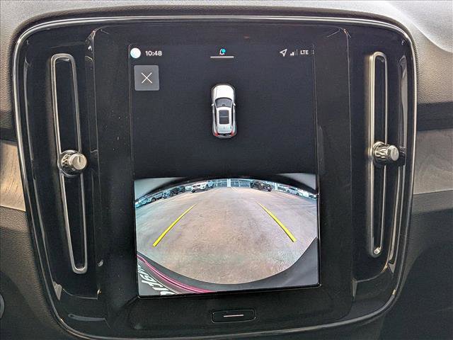 New 2026 Volvo XC40 B4 Core w/ Climate Package image 15